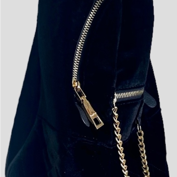 Bebe Women’s Black Gina Velvet Large Backpack Gold Tone Hardware Adjustable - Picture 11 of 16